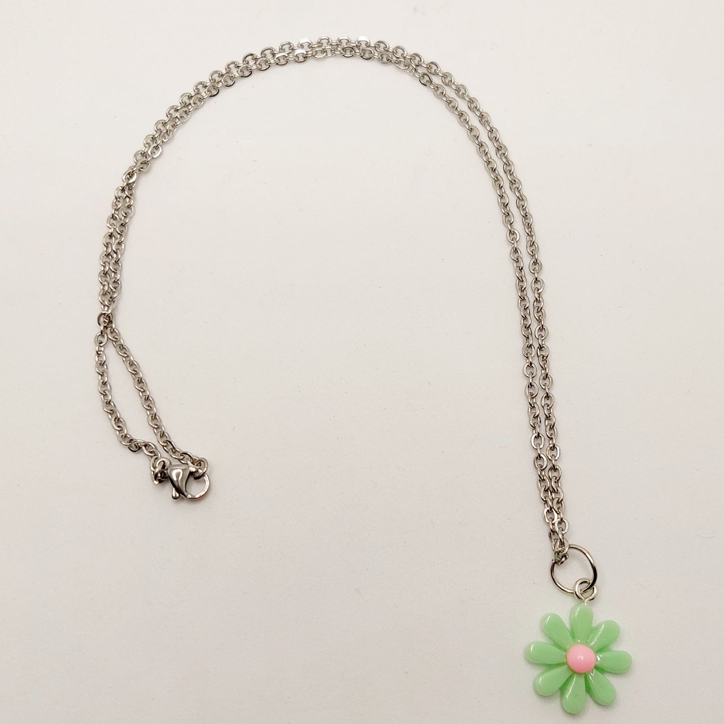 Green Daisy Charm Necklace